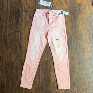 NWT Celebrity Pink Light Pink Pants Size 7 high rise ankle Skinny (J14)